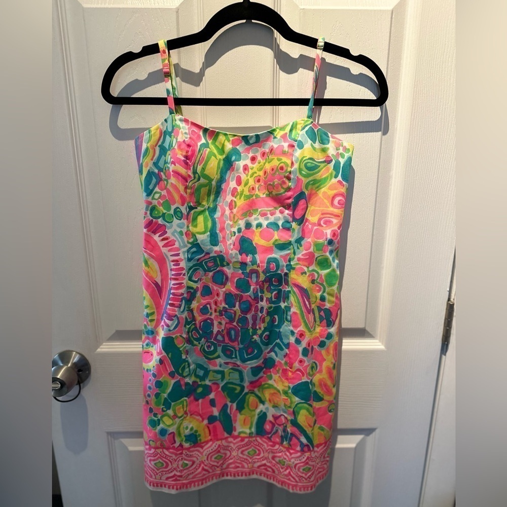 Lilly Pulitzer Shelli Serene Blue Big Escapade Engineered Tie Back 00